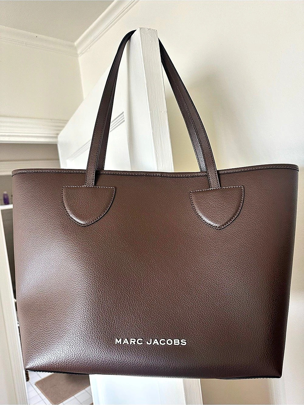 Marc Jacobs The Leather Medium Tote Bag Brown